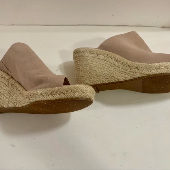 Stuart Weitzman Suede Tan/Pink Espadrille Sandals, 6.5 - Picture 3 of 4